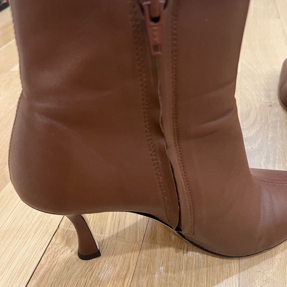 ✨STAUD Cami Leather Ankle Boots ✨ - Picture 9 of 13